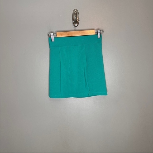 Forever 21 Ribbed bodycon mini skirt - Picture 1 of 6